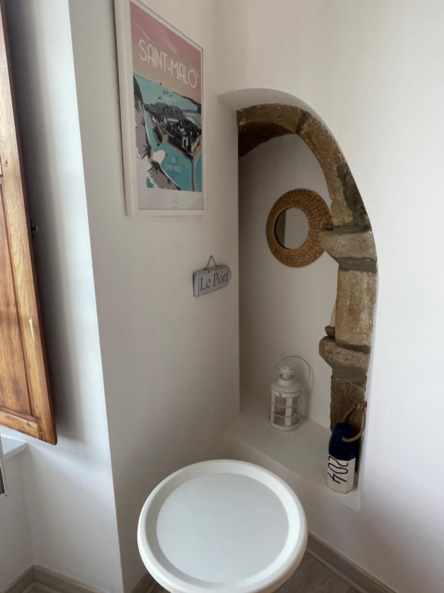 Appartement Au Port Dinan Eksteriør billede