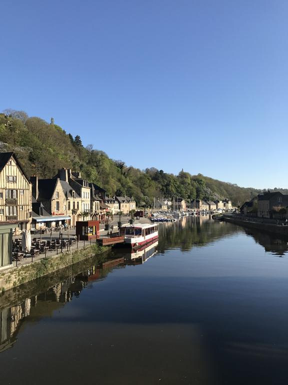 Appartement Au Port Dinan Eksteriør billede